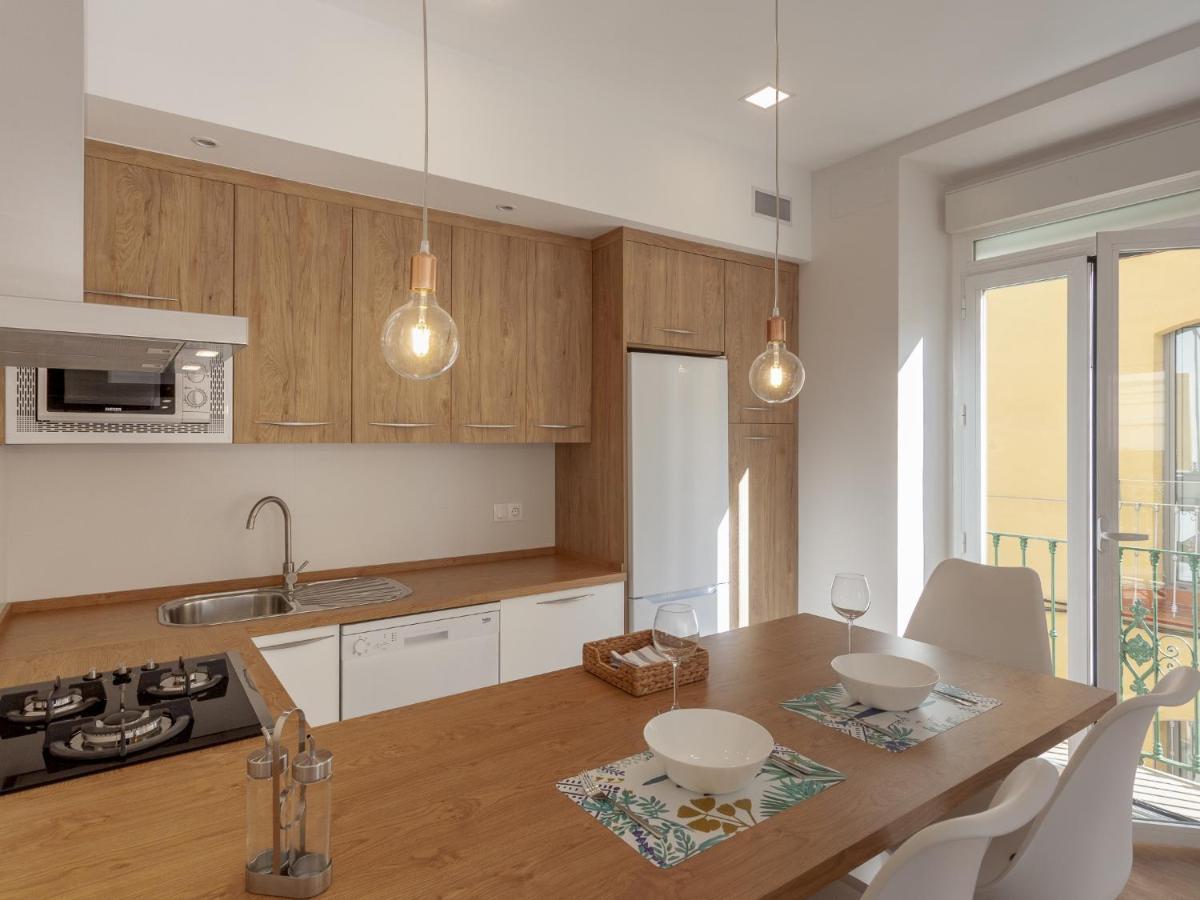 Rd Aparcamiento Incluido Triana Luminoso Comodo Apartamento 2Bd 2Bth Seville Exterior photo