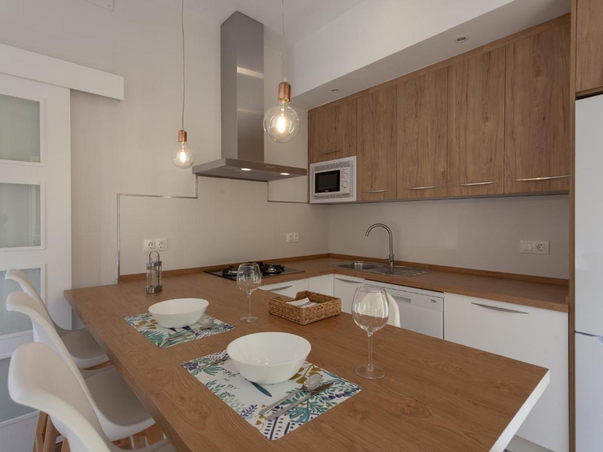 Rd Aparcamiento Incluido Triana Luminoso Comodo Apartamento 2Bd 2Bth Seville Exterior photo
