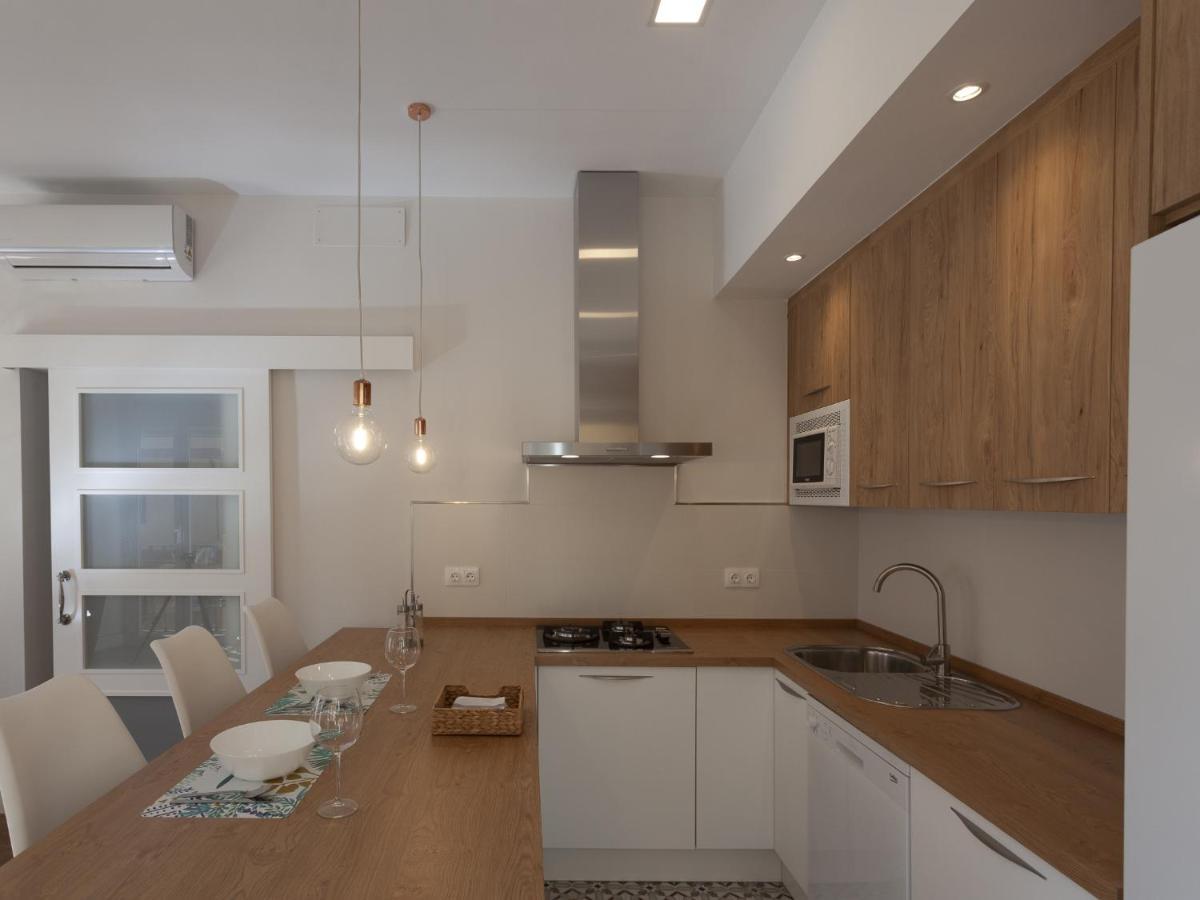 Rd Aparcamiento Incluido Triana Luminoso Comodo Apartamento 2Bd 2Bth Seville Exterior photo